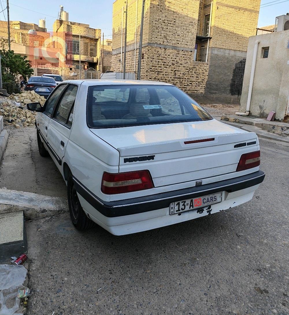 بيجو 405
